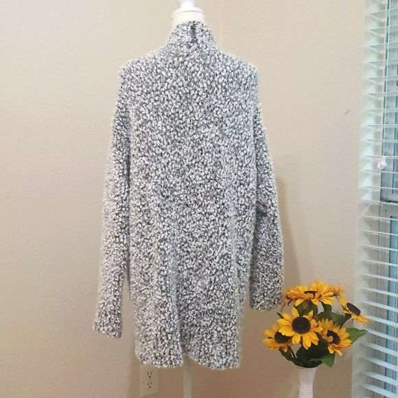 Ava & Viv fluffy cardigan site X - Picture 4 of 7